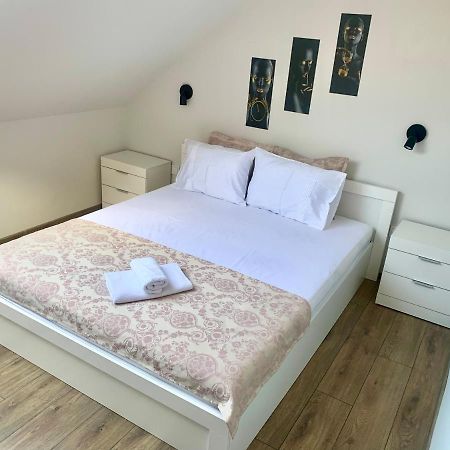 ,,Адела”-Апартамент За Гости Velingrad Dış mekan fotoğraf